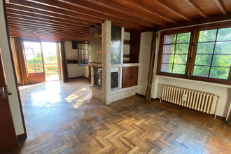  maison unieux 42240