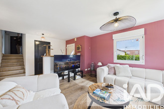  maison uxegney 88390