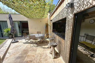  maison uzes 30700