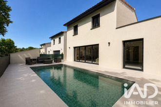  maison uzes 30700