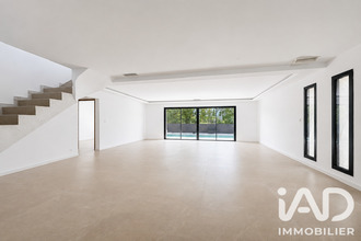  maison uzes 30700