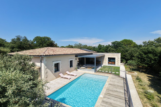  maison uzes 30700