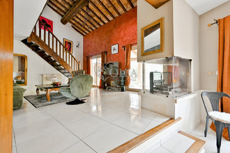  maison uzes 30700