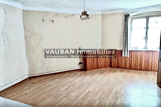  maison val-des-pres 05100