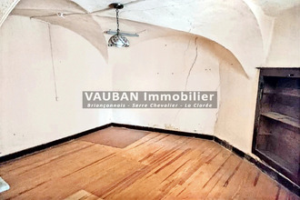  maison val-des-pres 05100