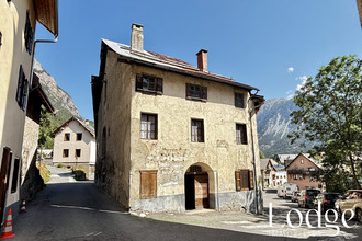  maison val-des-pres 05100