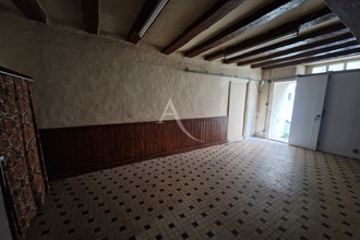  maison valanjou 49670