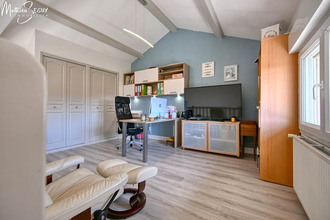  maison valeille 42110