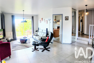  maison valeille 42110