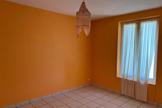  maison valeille 42110