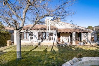  maison valensole 04210