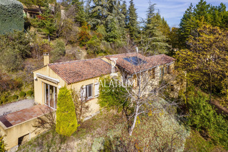  maison valensole 04210