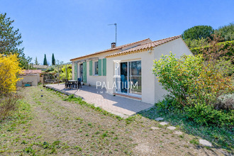  maison valensole 04210