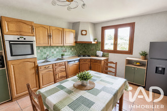  maison valfleury 42320
