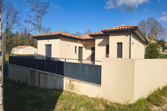  maison vallon-pont-d-arc 07150