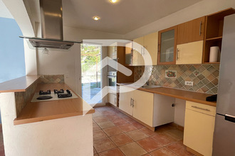  maison varages 83670