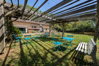  maison varen 82330