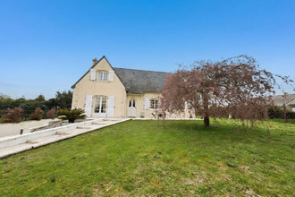  maison varrains 49400