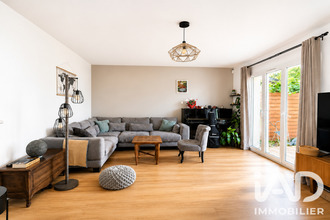  maison vaujours 93410