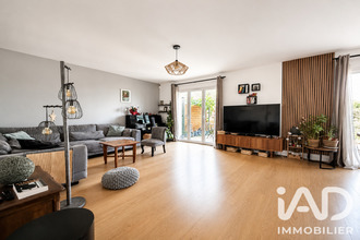  maison vaujours 93410