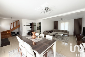  maison vaux-le-penil 77000