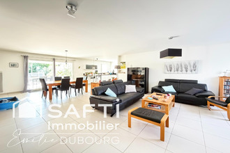  maison vayres 33870