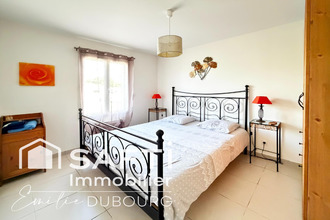  maison vayres 33870