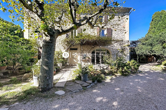  maison vedene 84270