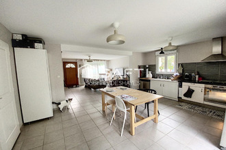  maison veigne 37250