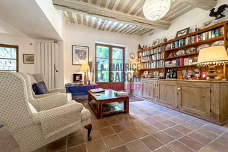  maison velleron 84740