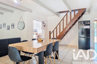  maison velleron 84740