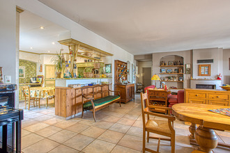  maison venasque 84210