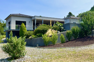  maison vesseaux 07200