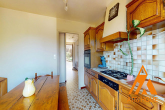  maison vezac 15130