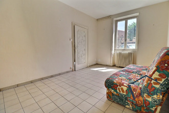 maison vic-le-comte 63270