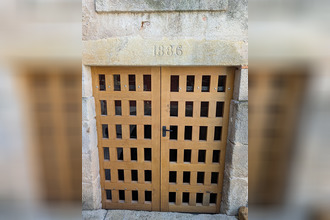  maison vic-le-comte 63270
