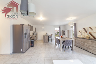  maison vieux-charmt 25600