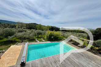  maison villecroze 83690