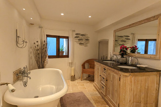  maison villecroze 83690