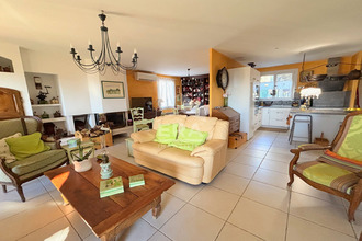  maison villelaure 84530