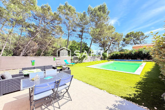  maison villelaure 84530