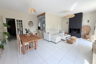  maison villemoustaussou 11620