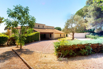  maison villemoustaussou 11620