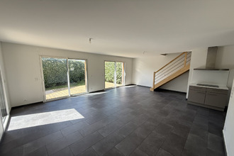  maison villeneuve 01480