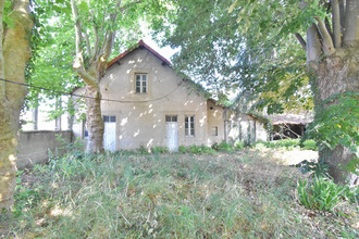  maison villeneuve-sur-allier 03460