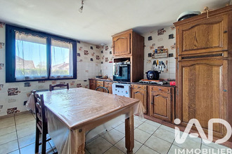  maison villeneuve-sur-allier 03460
