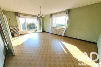  maison villeneuve-sur-allier 03460