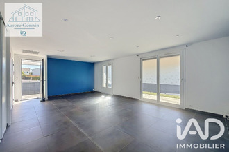  maison villeneuve-sur-allier 03460