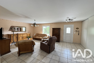  maison villeneuve-sur-allier 03460