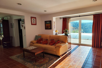  maison vins-sur-caramy 83170